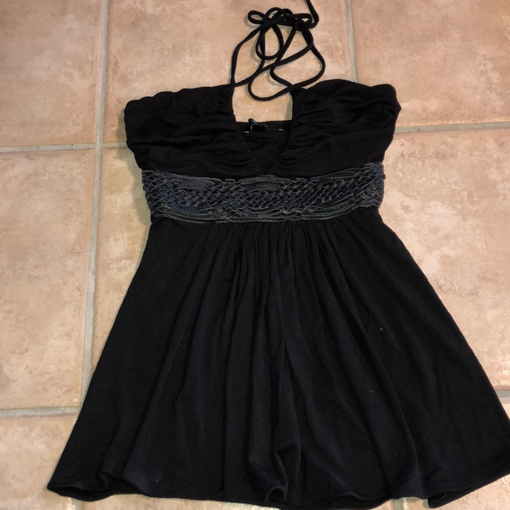 Sky leather detailed top